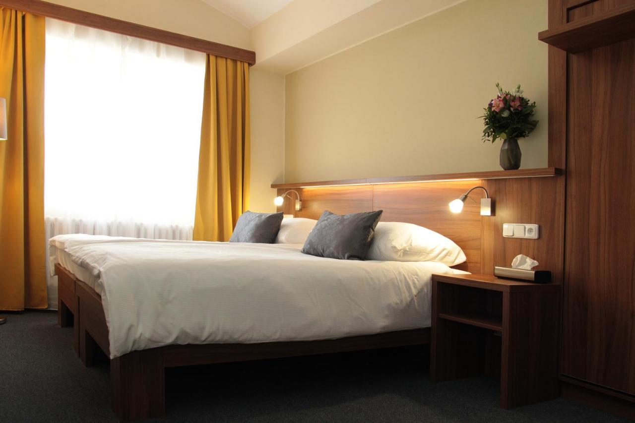 Hotel Baltaci Stary Zamek Napajedla 外观 照片