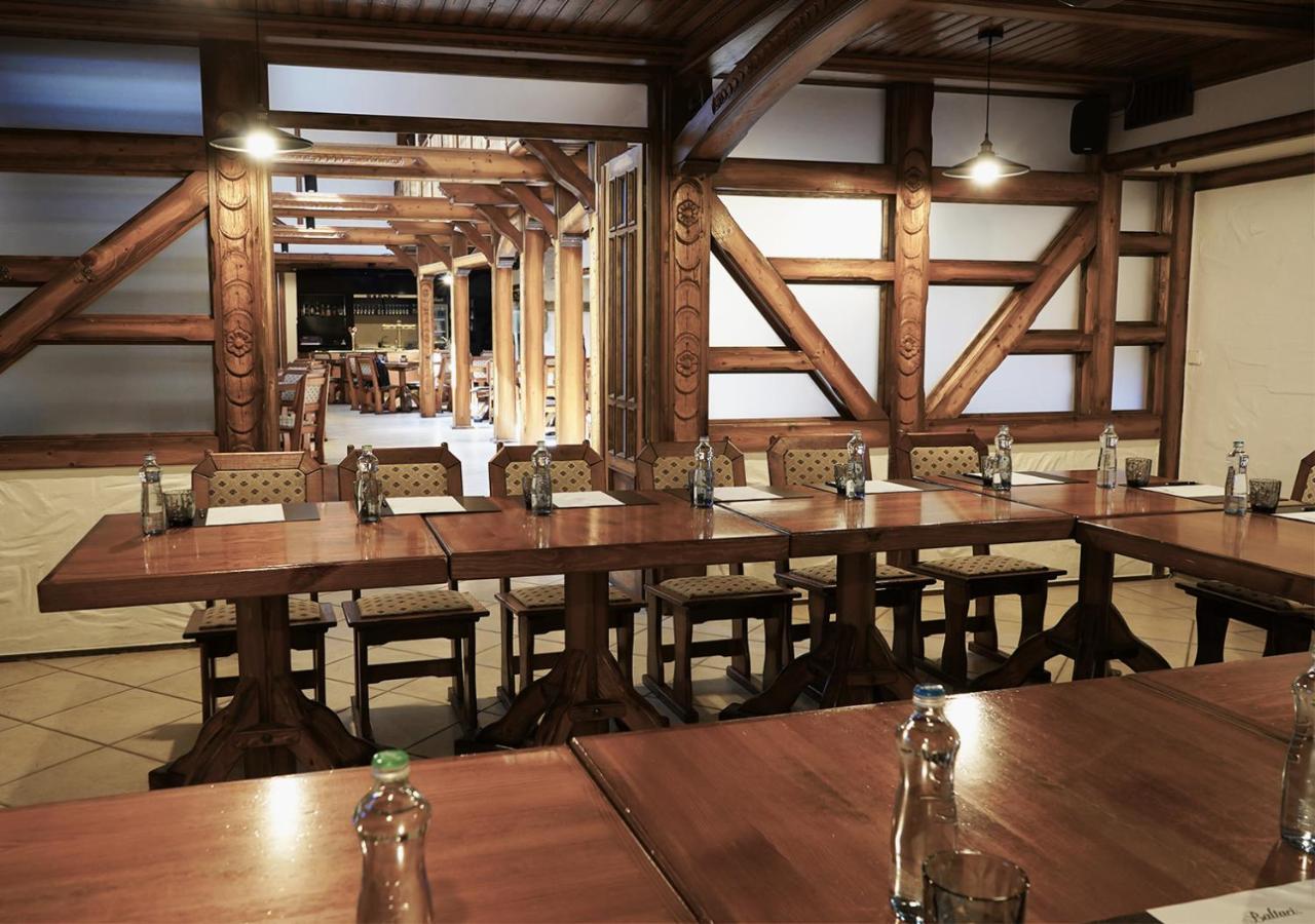 Hotel Baltaci Stary Zamek Napajedla 外观 照片
